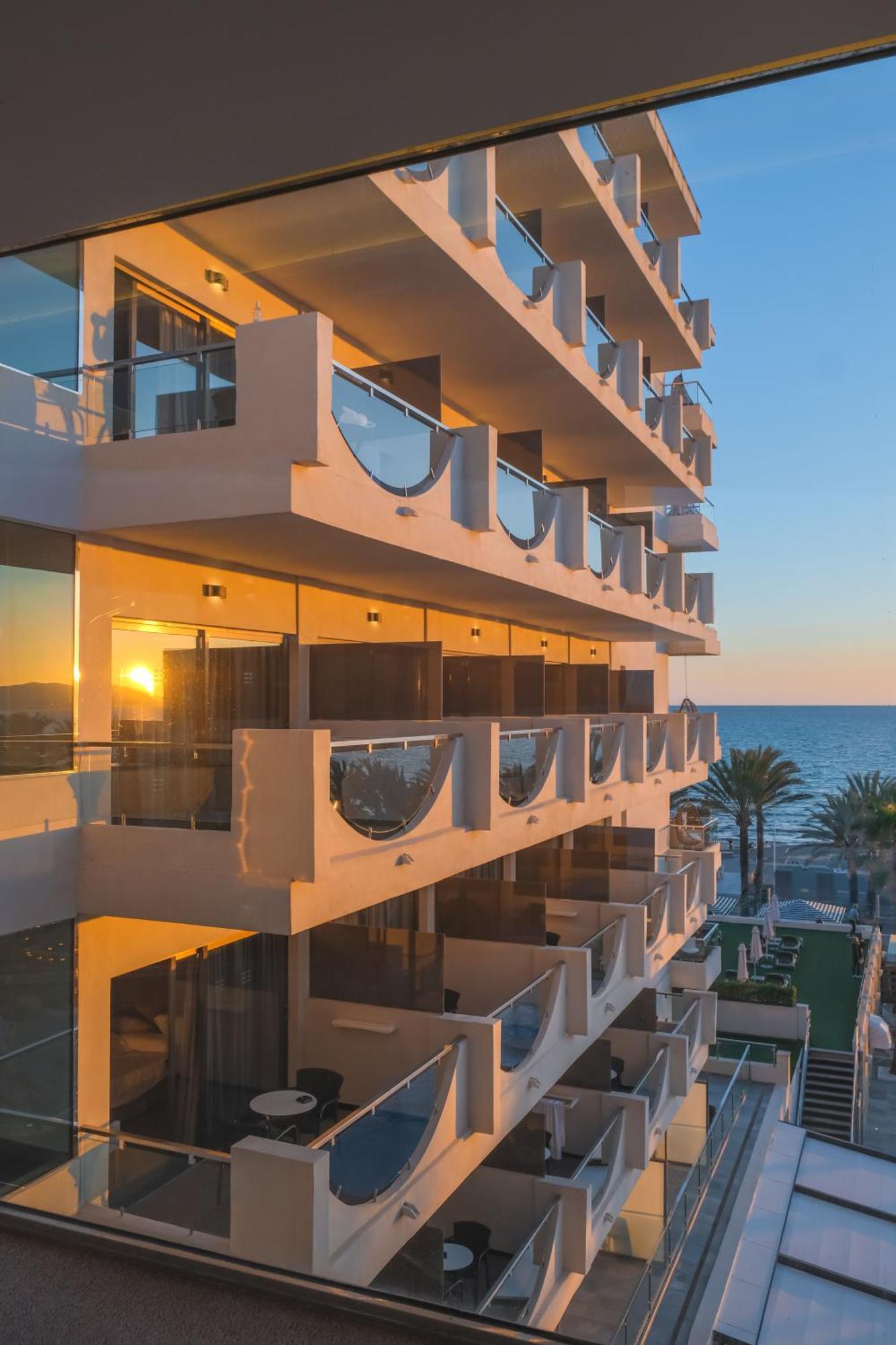 Hotel Playa Golf Playa de Palma  Bagian luar foto